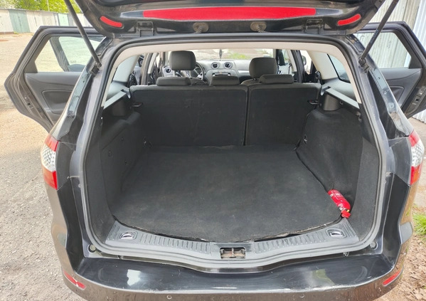 Ford Mondeo cena 14500 przebieg: 307000, rok produkcji 2007 z Gdańsk małe 92